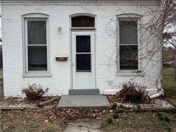 329 N 9th Street , Belleville, IL 62220