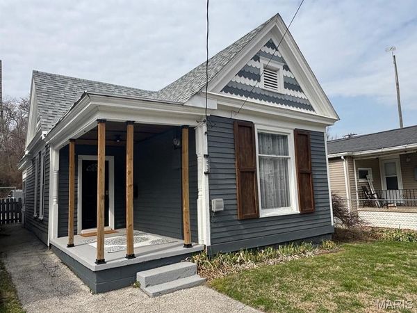 1013 Fulton Avenue, Hannibal, MO 63401