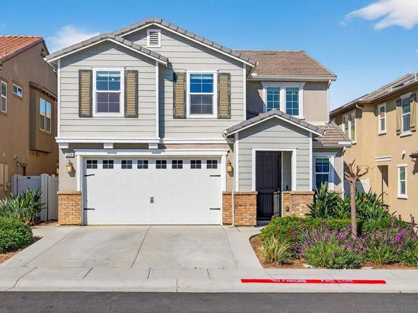 1254 White Oak, El Cajon, CA 92020