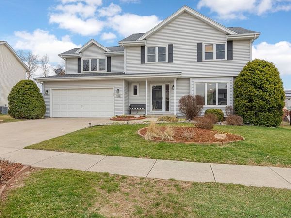 1306 Prairieview Drive NE, Cedar Rapids, IA 52402