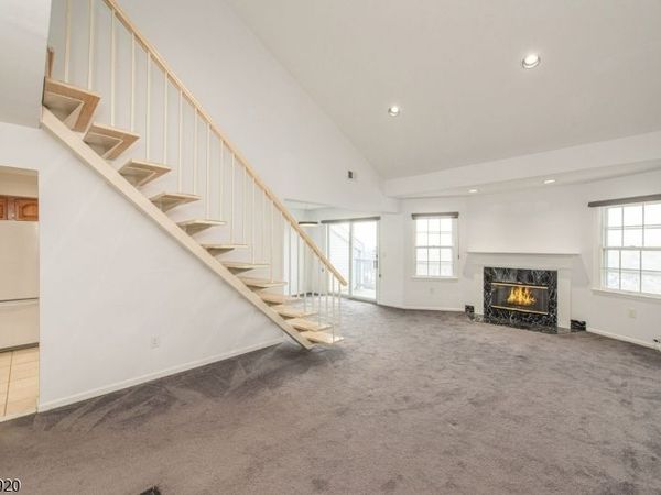 69 Amethyst Lane, Paterson, NJ 07501