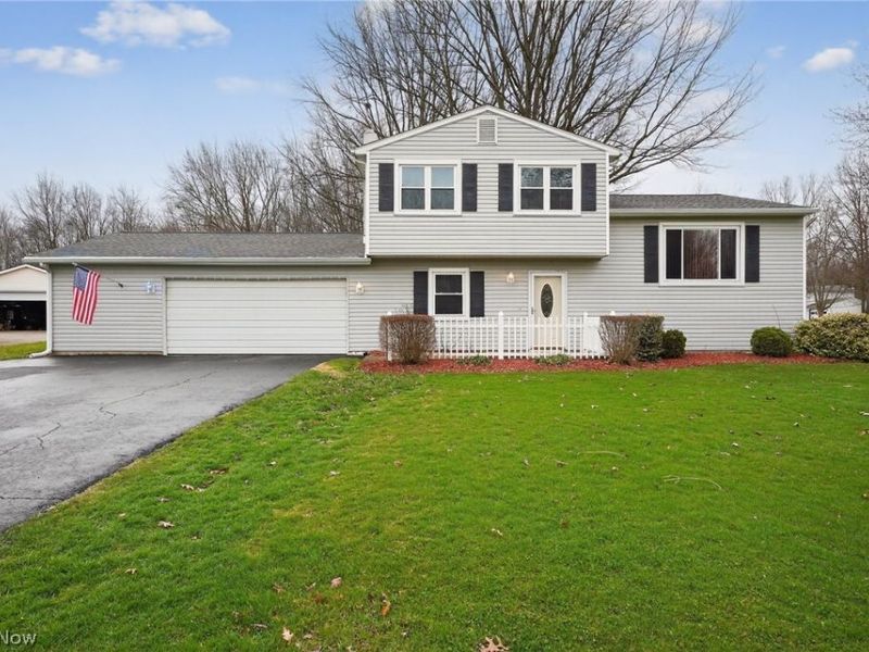 21 Leffingwell Drive, Orwell, OH 44076 Photo 2