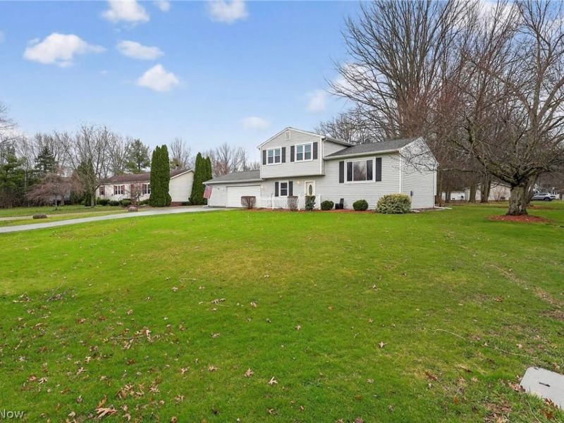 21 Leffingwell Drive, Orwell, OH 44076 Photo 4