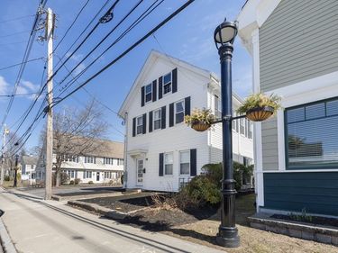 23 Main Street, Unit 2, Topsfield, MA 01983