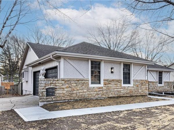 16900 E 49th Terrace, Independence, MO 64055