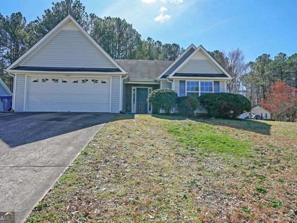211 W Bridge Drive, Dallas, GA 30157