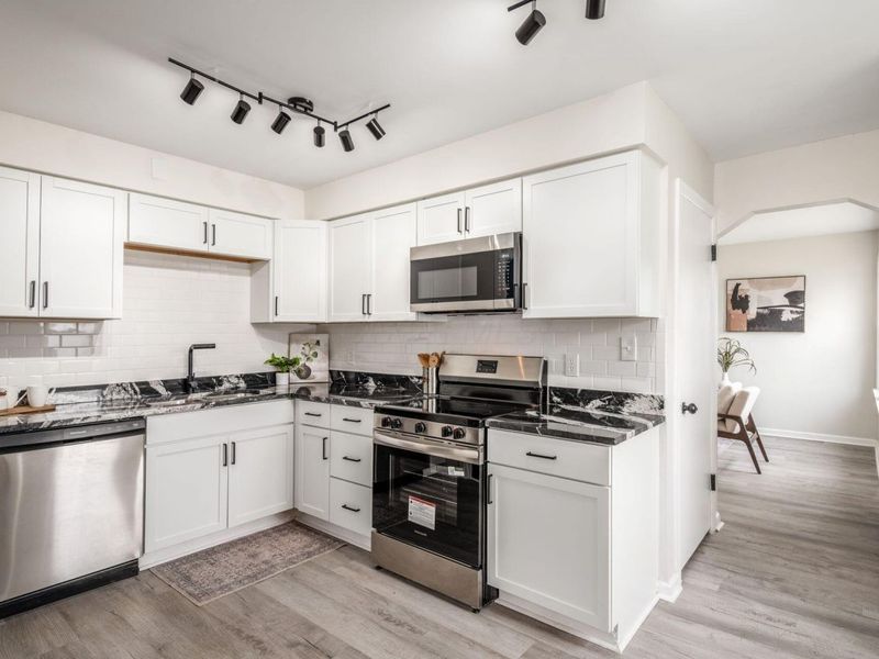 1742 Oakwood Avenue, Columbus, OH 43207 Photo 11