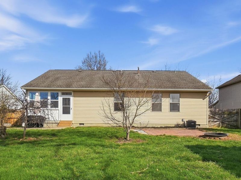 519 Davidson Drive, Ashville, OH 43103 Photo 30