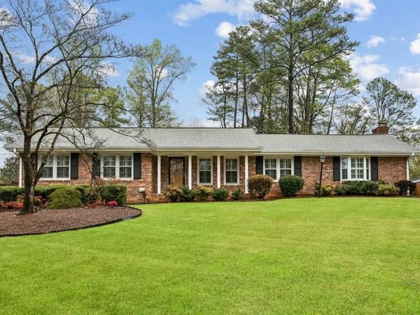 2467 Leslie Drive NE, Atlanta, GA 30345