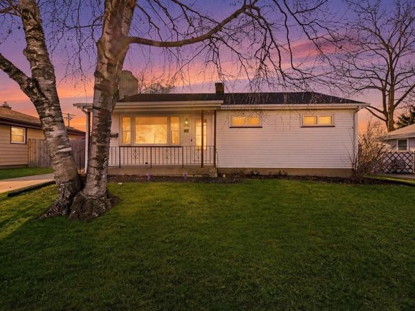 5320 52nd AVENUE, Kenosha, WI 53144