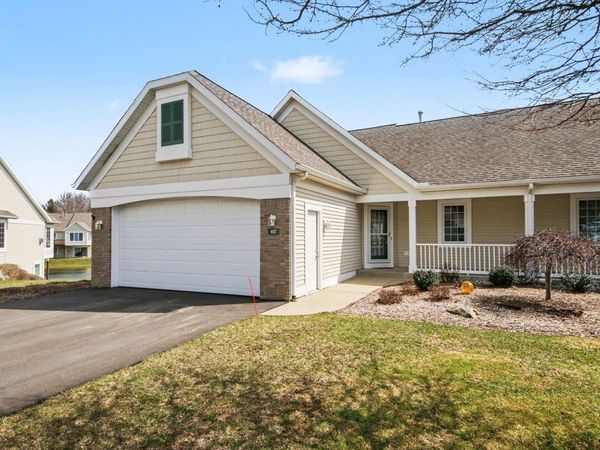 467 Timberlake Drive W, Holland, MI 49424