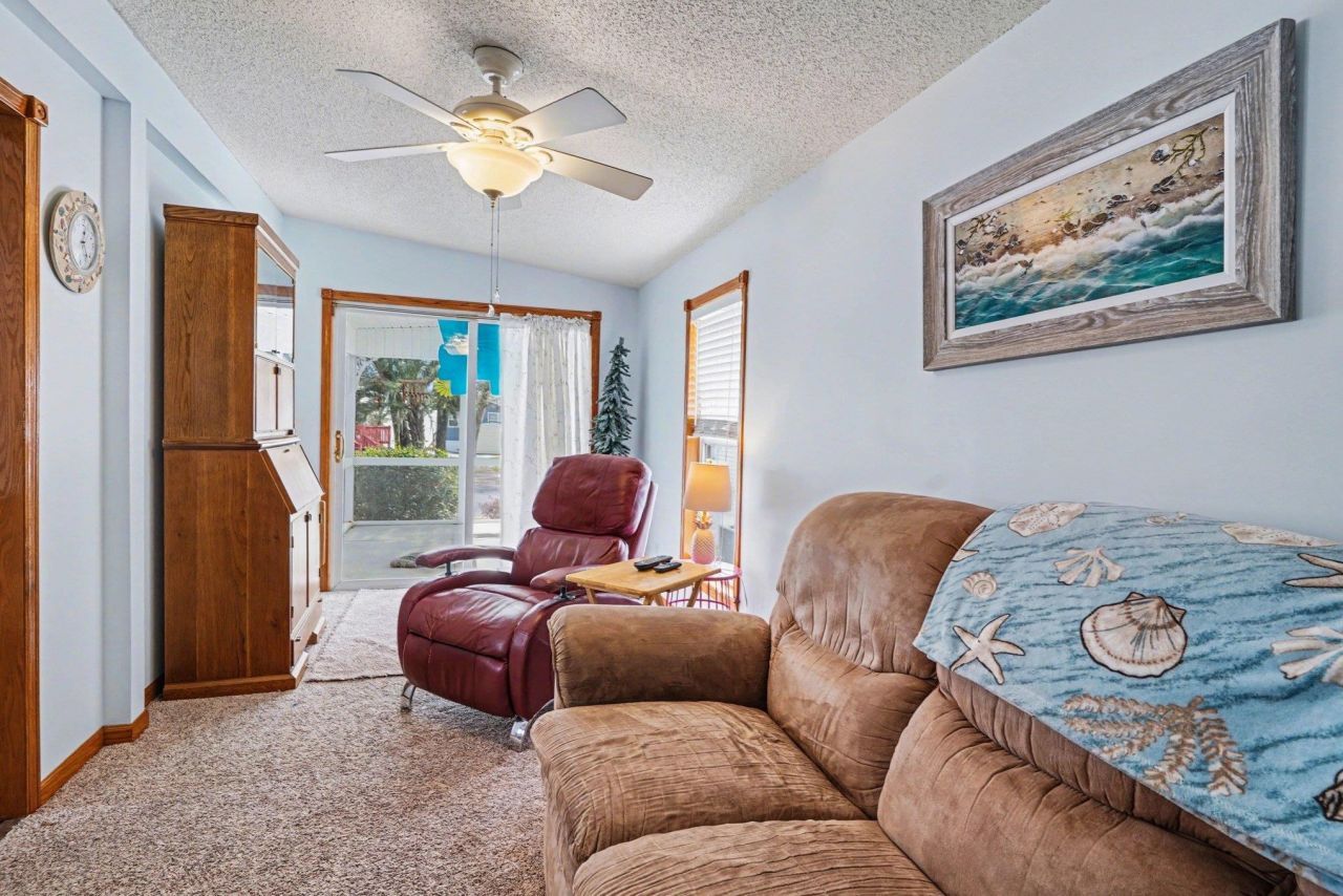 5400 Little River Neck Rd. Photo 6