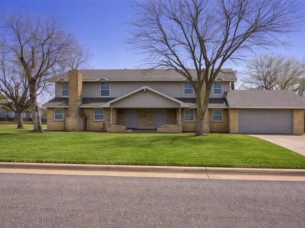 6800 Lancer Lane, Oklahoma City, OK 73132