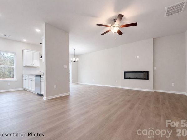 3726 Sally Lane, Charlotte, NC 28227