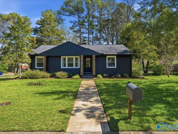 720 Giles Drive NE, Huntsville, AL 35801