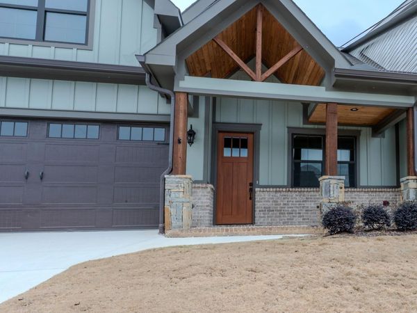 171 Whistling Straits Way, Guntersville, AL 35976