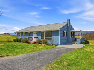 856 LEAKSVILLE RD, LURAY, VA 22835