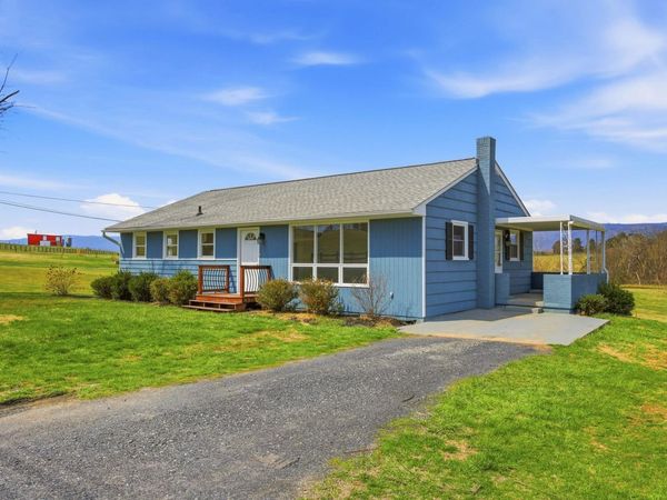 856 LEAKSVILLE RD, LURAY, VA 22835