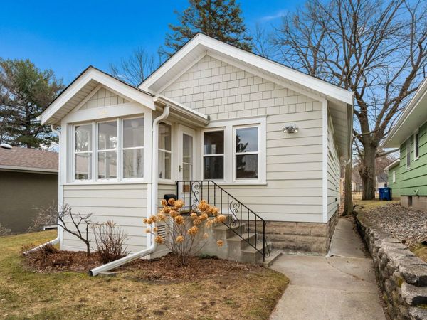 1244 Hartford Avenue, Saint Paul, MN 55116