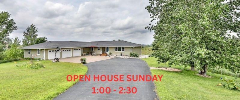 175 250th Street N primary photo