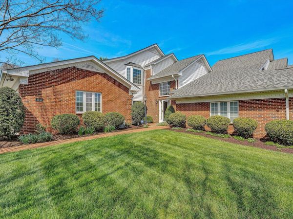 3345 SW Kingsbury CIR , Roanoke, VA 24014