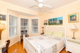 117 W 2nd Street photo 4