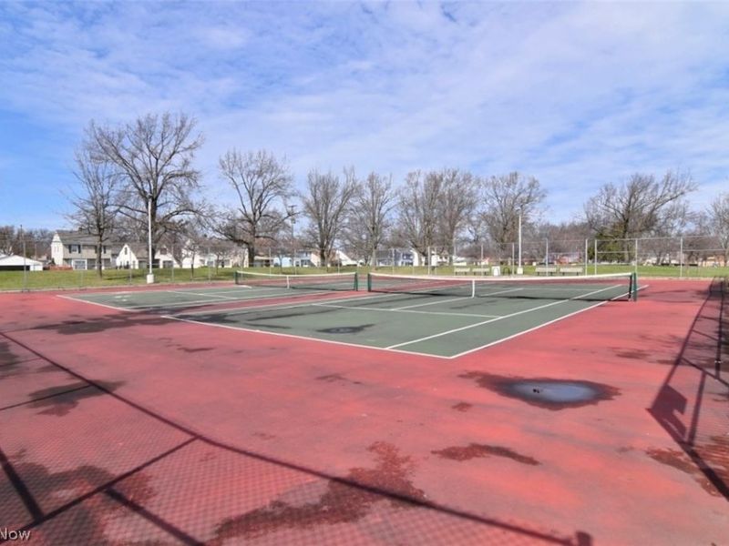 16412 Elsienna Avenue , Cleveland, OH 44135 Photo 40