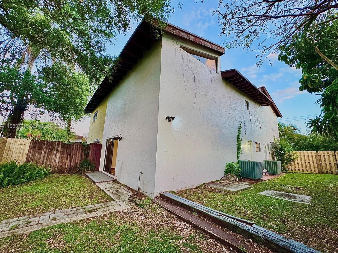 3911 Farragut St , Hollywood, FL 33021 Photo