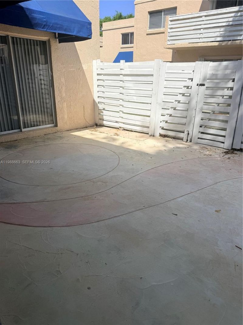 14343 SW 98th Ter, Miami, FL 33186 Photo