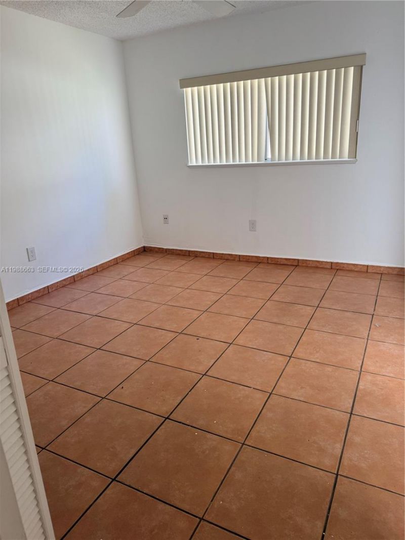 14343 SW 98th Ter, Miami, FL 33186 Photo