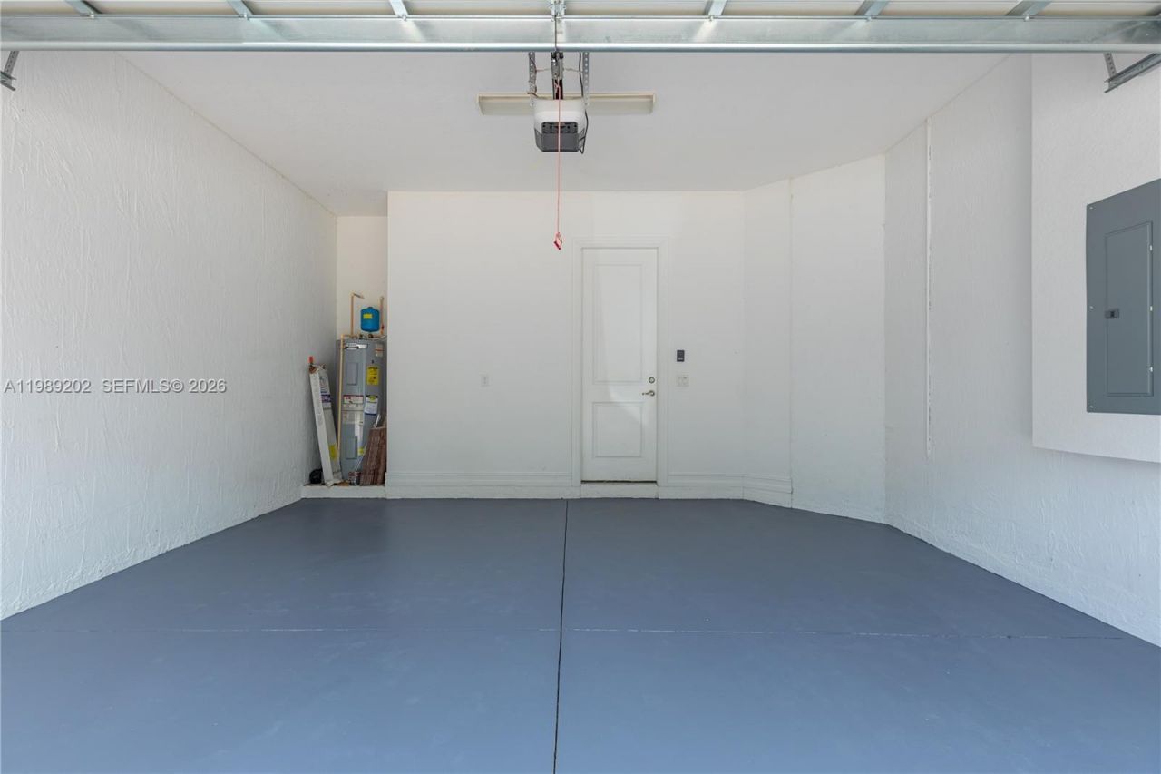 11524 SW 16th St, Pembroke Pines, FL 33025 Photo