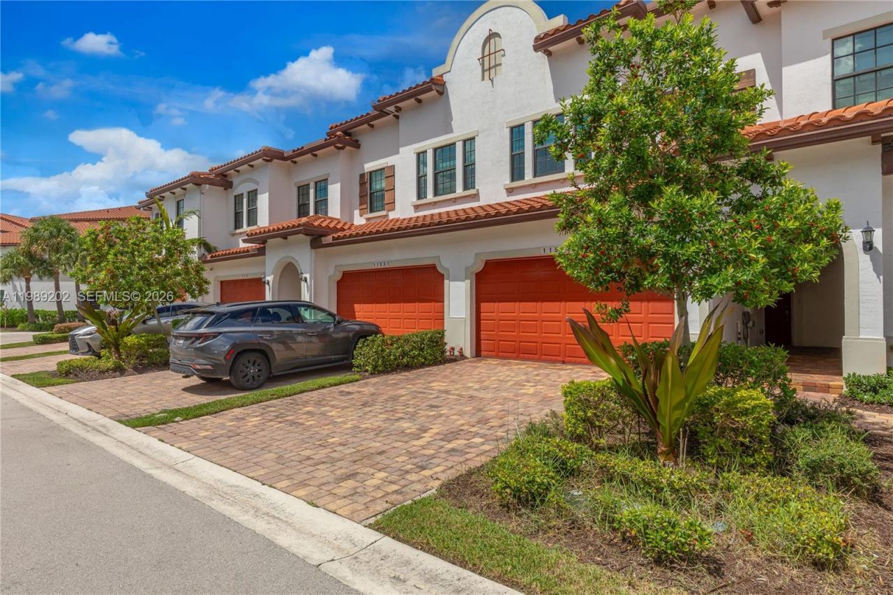 11524 SW 16th St , Pembroke Pines, FL 33025 Photo