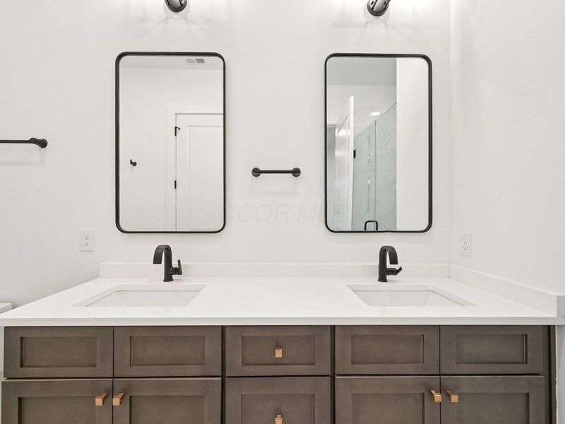 2867 Kobuk Drive , Unit 301, Columbus, OH 43228 Photo 20