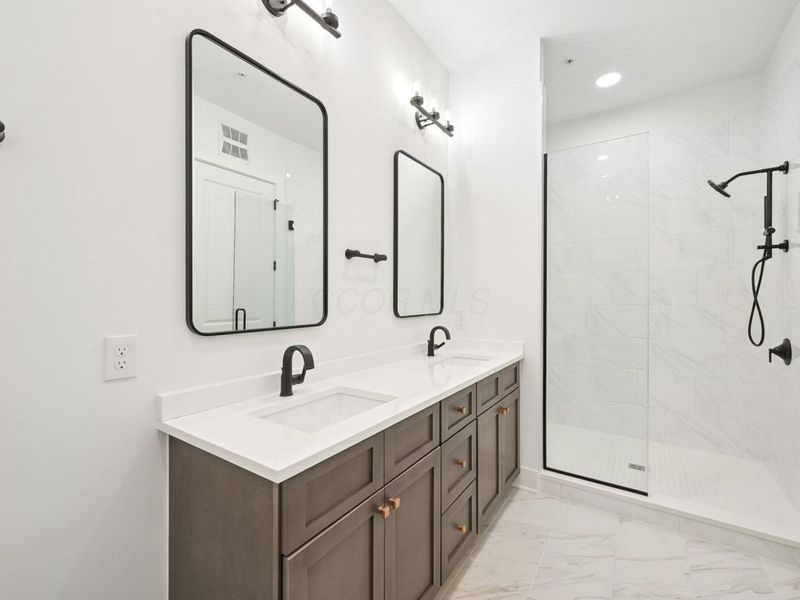 2867 Kobuk Drive , Unit 301, Columbus, OH 43228 Photo 21