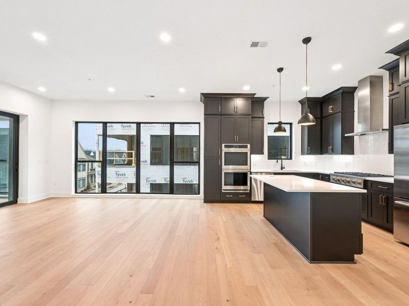 2867 Kobuk Drive , Unit 301, Columbus, OH 43228 Photo 5