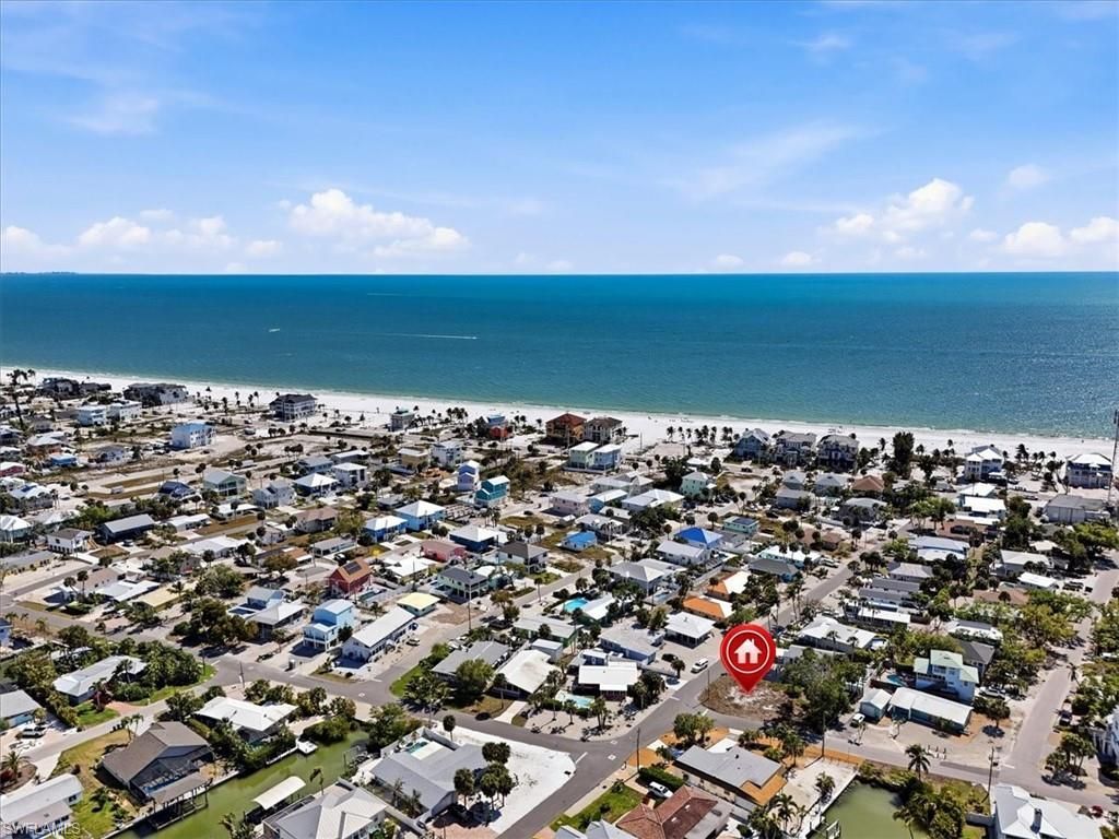 245 Madison Ct, Fort Myers Beach, FL 33931 Photo