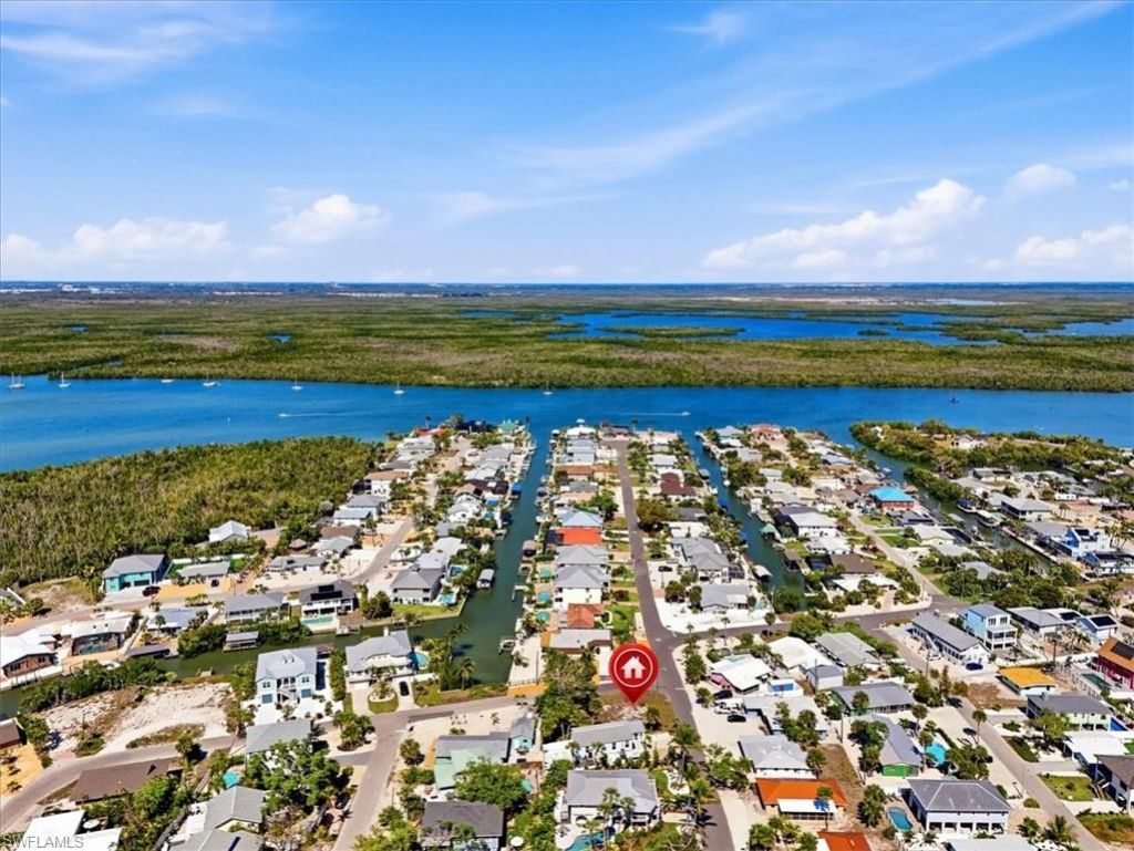 245 Madison Ct, Fort Myers Beach, FL 33931 Photo