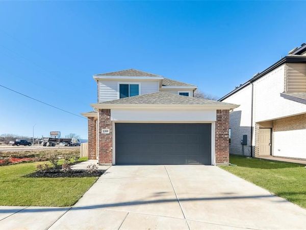 1300 Esther Lane, Ennis, TX 75119