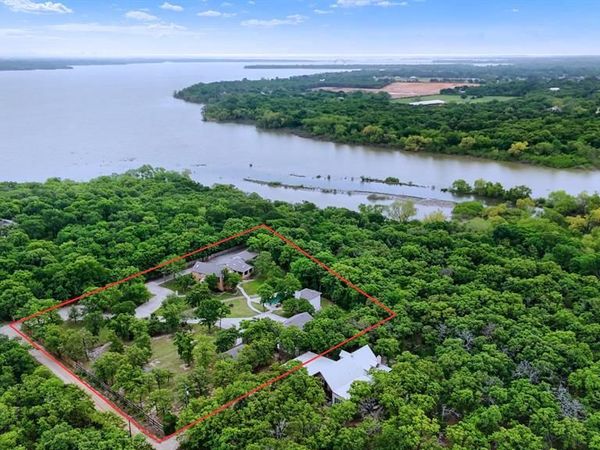 2243 Wood Hollow Road, Denton, TX 76208