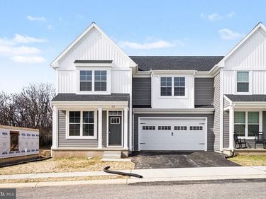 103 BROOKFIELD DRIVE, ELIZABETHTOWN, PA 17022