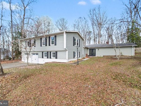 2030 VICTORIA DRIVE, STAFFORD, VA 22554
