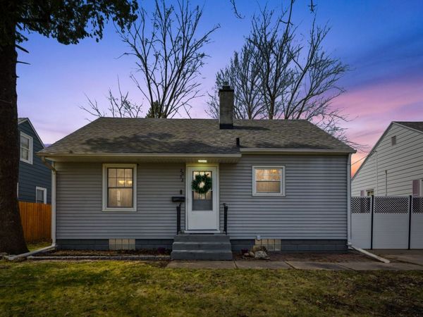 2052 37th Street, Rock Island, IL 61201