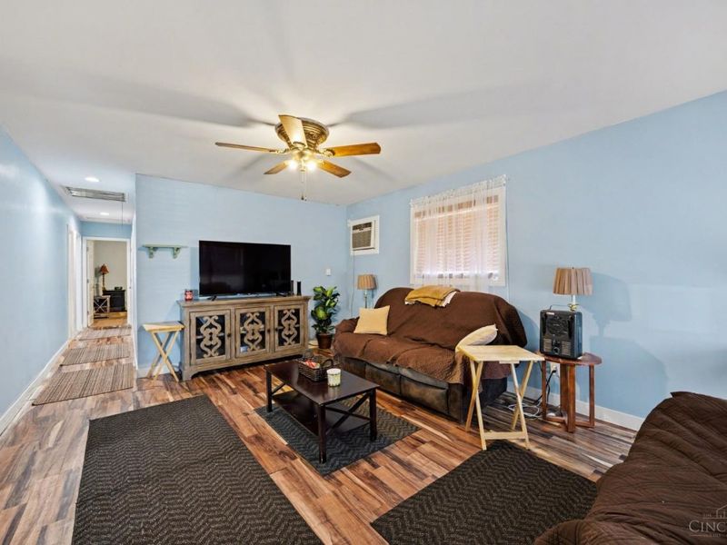 203 Center Street, Trenton, OH 45067 Photo 3