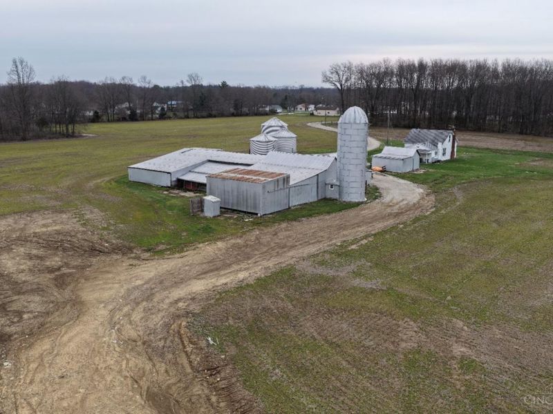 8691 Luck Street, Pleasant Plain, OH 45162 Photo 10