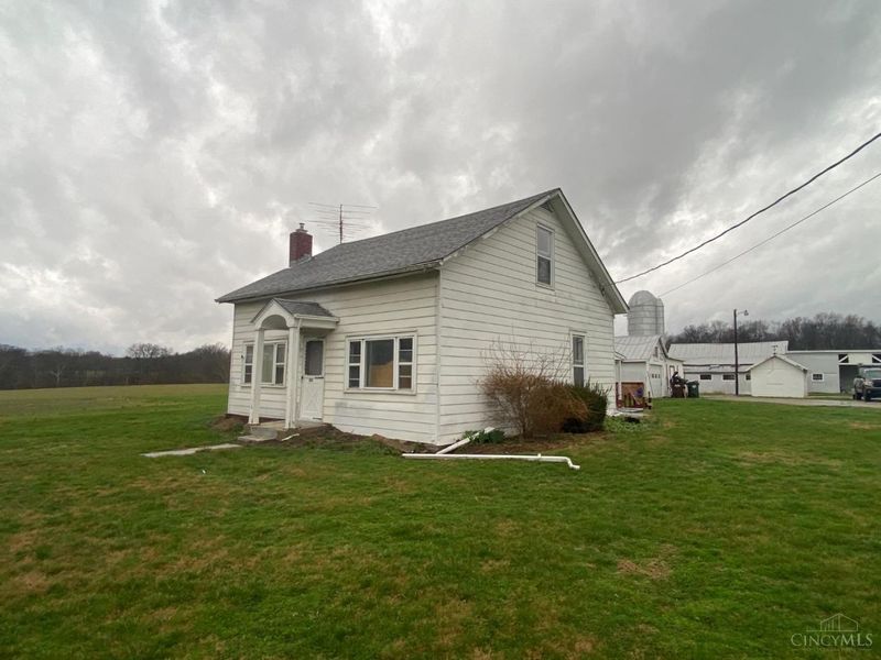 8691 Luck Street, Pleasant Plain, OH 45162 Photo 22