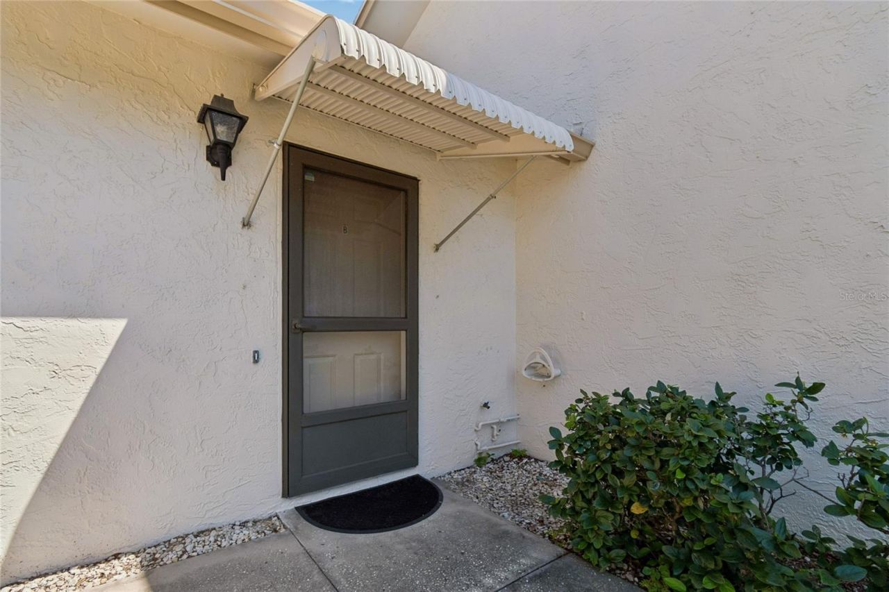 3280 37th Way S, Unit B, Saint Petersburg, FL 33711 Photo