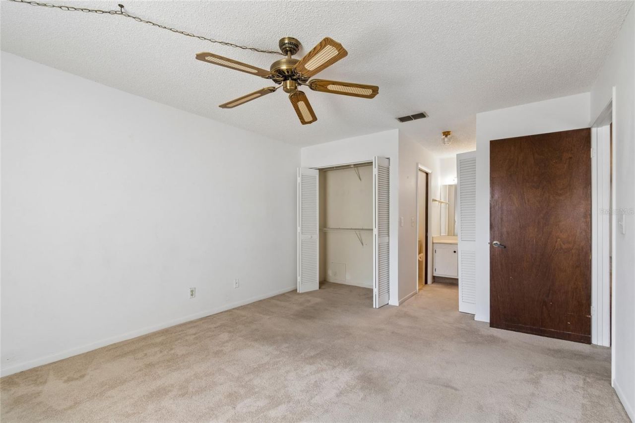 3280 37th Way S, Unit B, Saint Petersburg, FL 33711 Photo