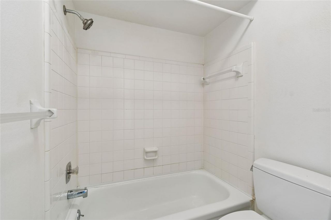 3280 37th Way S, Unit B, Saint Petersburg, FL 33711 Photo