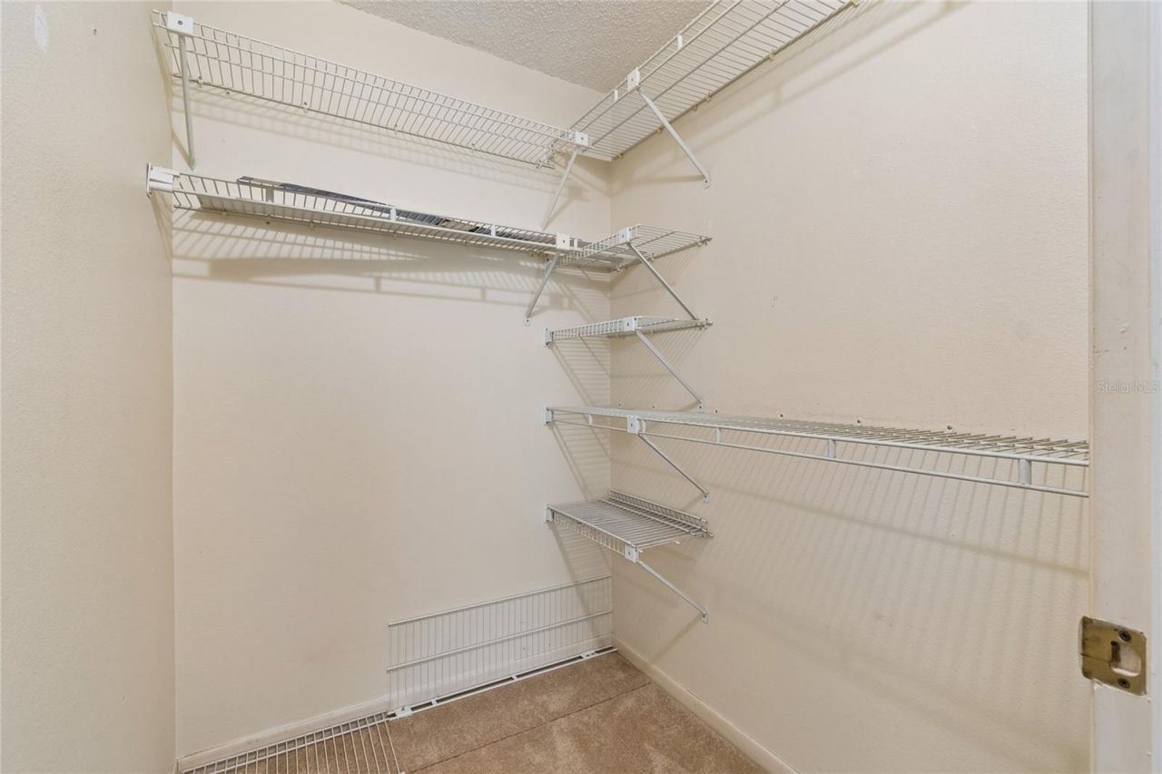 3280 37th Way S, Unit B, Saint Petersburg, FL 33711 Photo