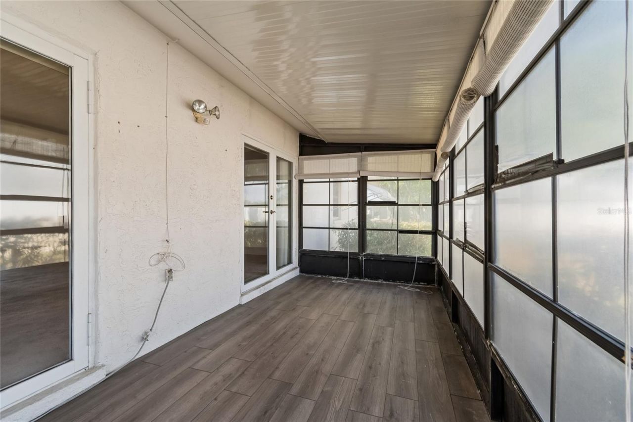 3280 37th Way S, Unit B, Saint Petersburg, FL 33711 Photo